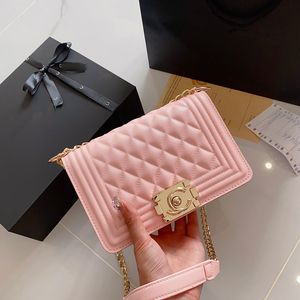 Borsa firmata Borsa a tracolla di lusso Borsa a tracolla Borsa da donna Catene da cucito design Moda banchetto di grande capacità Portafoglio per il tempo libero Celebrità stile regalo bello