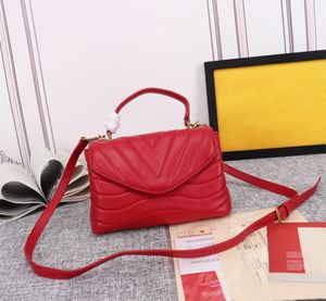 2023 ss bana yeni dalga üst kol çantası m21720 monogramlar tasarımcı kadın omuz çantası pürüzsüz deri altın metal crossbody kadın tasarımcı çantası tote çanta