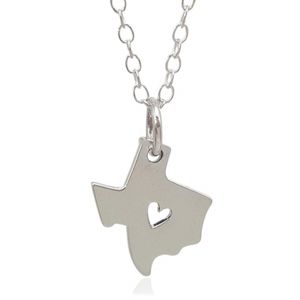 10PCS Outline Texas Map Necklace With Heart Stainless Steel USA TX State Necklace I Heart Love Texas Necklaces Map Geography Necklace