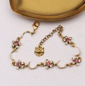 Luxury Designer G Letter Chain Bracelet 18K Gold Plated Vintage Tiger Head Crystal Pearl Rhinestone Pink Flower for Women Wedding Party Jewerlry Accessories