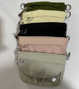 LL Feminino Masculino Bolsa Corporal Transversal Ao Ar Livre Fanny Pack Viagem Telefone Moeda Bolsa Casual Mensageiro Saco Pacote De Viagem À Prova D' Água Ajustável