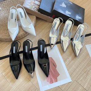 2023 Designermode Damenkleidschuhe Leder Dreieck Logo Sommer spitze dünne Ferse nach leerem Kopf rutschfeste Schuhe mit hohen Absätzen