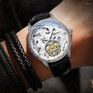 Orologi da polso 2023 Fashion Design Horse Watch Men Luxury Gold Tourbillon Orologi Cinturino in pelle Meccanico automatico