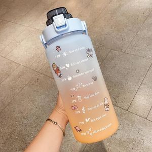 Vattenflaskor Ycalley Half Gallon Sports Bottle 2000 ML Stretch Straw Hat Space Timestamp Trigger Telefonhållare Fitness 2L