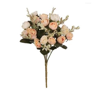 装飾的な花人工花シルクローズエレガントな長続きするエフェクトホリデーホームパーティーの装飾用の花束