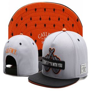 Moda Cayler Synowie kapelusze snapback i nie f ** k z tobą lofwy kość gorras men hop cap sportowy baseball czapki baseballowe