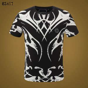 新しいスタイルフィリッププレーンメンTシャツデザイナーPPスカルダイヤモンドTシャツ短袖ボアグマブランドTシャツ高品質スカルTシャツTOPS FG88411