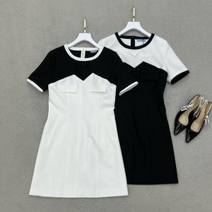 Sıradan Elbise Tasarımcı Elbise Yeni İlkbahar/Yaz Siyah Beyaz Kontrast Elbise Y2K Elbise