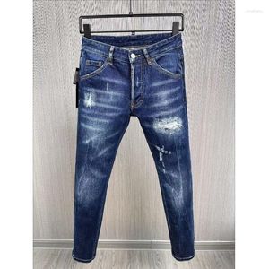 Mäns jeans Herrens avslappnade trendiga bokstavstryck Motobiker Hål Spray Paint Fashion High Street Denim Tyg Pants 9885#