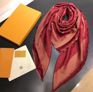 Echarpe Silk Scarf 2023 Scarf Designer Fashion Real Keep High-klassar Scarves Silk Simple Retro Style Accessories For