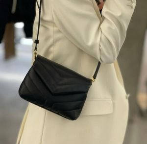 En kaliteli loulou çanta moda tasarımcısı lüks çantalar gerçek deri haberci çanta zinciri omuz crossbody klasik flep kadın çanta tote