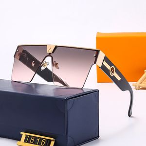 Luxury Men Solglasögon Fashion Designer Sunglass Business Adumbral Womens Beach Eyeglasses Classic Sun Glasses Square Glass With Box 236212C