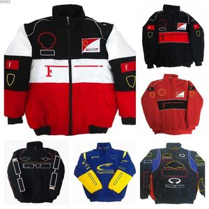 Pm24 Giacche da uomo F1 Giacca da corsa di Formula 1 Auto invernale Abbigliamento in cotone completamente ricamato Vendita spot O0bj