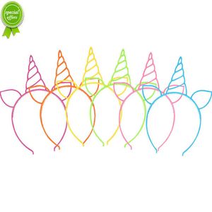 Neue 5 stücke Kunststoff Einhorn Stirnband Einhorn Geburtstag Party Dekorationen 1. Kinder Mädchen Baby Dusche Gefälligkeiten Party Liefert Hiar Band