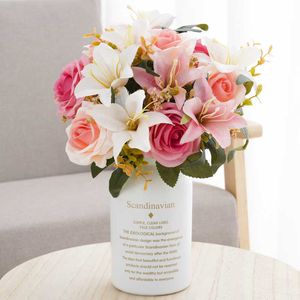 Torkade blommor Autumn Artificial Wedding Scene Decoration Roses Valentine's Day Gift Lily Fake Silk Bouquet Home Table Plant Ornaments