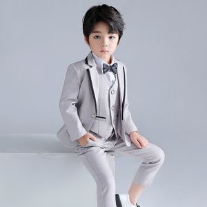 Dräkter av högsta kvalitet Flower Boys Wedding Party Suit Gentleman Formal Pography Dress Kids Tuxedo Outfits Children Performance Costume 230620