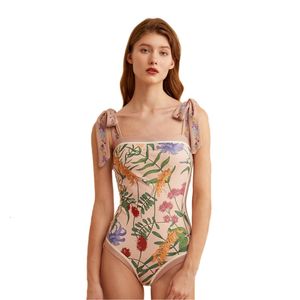 Kvinnors badkläder baddräkt Kvinnor Vändbara Tieshoulder Floral Beachwear Luxury Elegant Brasilian Beach Bathing Suit 230620