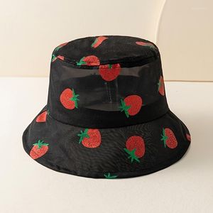 Beanies Beanie/Skull Caps Strawberry Garn Transparent Bucket Hat Women's Fashion Söta svarta alla hjärtans presenter