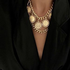 Strands Strings Hyperbole Gothic Cuban Chunky Necklace for Women Vintage Queen Coin Pendant Statement Hip hop Jewelry 230621