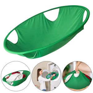 Laundry Bags 2127inch Foldable Hamper Basket Creative Portable Clothes Storage Bag Oval Tub Home Dryer Helper 230621