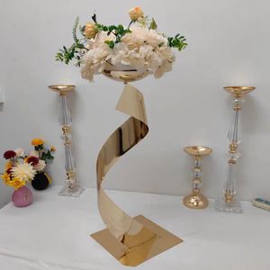 Event Road Lead Flower Holder Metal Wedding Decoration Flower Stand Centerpiece Metal Gold Table Centerpiece Wedding