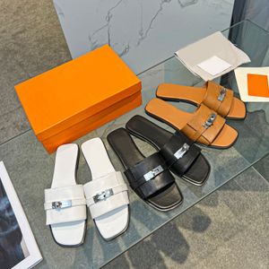 Sandaler skor sier läder designer fyrkantig tå en flip flops franska lås spänne lägenheter strand tofflor kvinnor utomhus snörning ruta 44961 78792