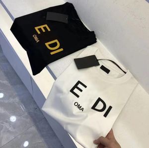 2023 Fashion T Shirts Mens 여성 디자이너 티셔츠 티 테스 의류 탑 남자의 캐주얼 가슴 편지 셔츠 고급 의류 거리 반바지 소매 옷 bur tshirts m-4xl