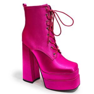 Novas botas femininas de plataforma dupla à prova d'água com sola grossa populares salto super alto grosso moda sapatos de comprimento médio 15 cm