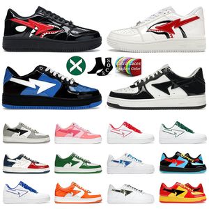 Tasarımcı Bape Sta Bapesta Sk8 Sıradan Ayakkabılar Düşük Bappared Erkek Sezunalar İçin Deri Deri Siyah Beyaz Kamuflaj Kaykay【code ：L】Yatak Eğitimcileri Spor Yıldız Logosu