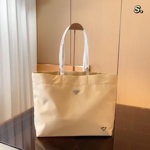 The new designer bag recycled nylon hand bill shoulder bag Tote bag is like a cool shuttle in leisure life Reusable fruit bag eco-friendly tote bag