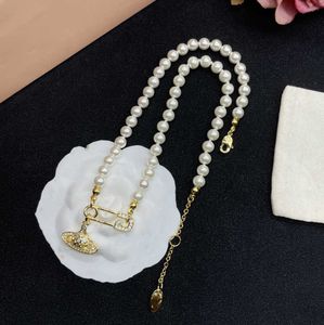 Hänge halsband designer brev vivian chokers lyx kvinnor mode smycken metall pärlhalsband cjeweler westwood cascade design 678ess