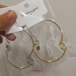 8A Wholesale Designer H home Bracelets online shop Handwashing and Picking Free Korean Version Pig Nose Bracelet with Loving Crowd Design Titanium With Gift Box