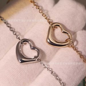 Original brand TFF Exquisite Heart shaped Bracelet Womens Multi color Hollow Couple With logo 26YV