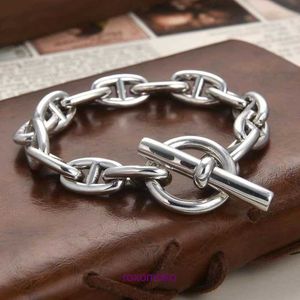 Braccialetti di design Home originale H originale in vendita Nuovo braccialetto naso di maiale ispessito S925 Sterling Silver Fashion Texture Unisex Personalizzato Simple AN con scatola regalo