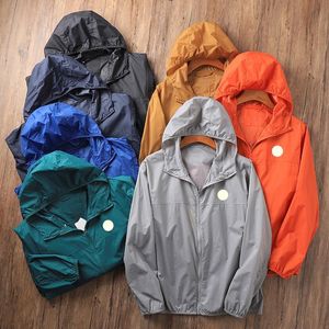 Tasarımcılar İlkbahar ve Yaz İnce Ceket Hoodie Fermuar Moda Erkek Marka Marka Marka Açık Güneş Kanıtı Windinger güneş koruyucu Giyim Su geçirmez Ceket Dış Giyim