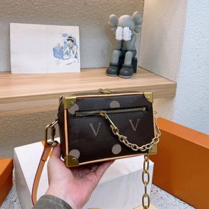 2023 Men Mini Trunk Bags bolsa de grife corrente bolsa tiracolo masculina bolsa de ombro Estampa Flores Letras Couro 5A