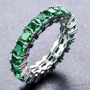 Eheringe, exquisiter Damen-Smaragd-Zirkon-Ring, schlichter versilberter CZ-Kristall, modischer eleganter Verlobungsschmuck