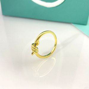 Modedesigner-Knotenringe, Designer für Damen und Herren, Goldschmuck, Doppelkreis, 18 Karat vergoldet, Hagebutte, heißer Schmuck, Frau, Hochzeit, Jahrestag, Geschenk, Großhandel, Größe 5–10