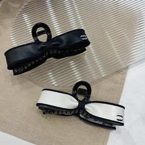 Hair Clips Barrettes Bow Women Hair Claw Clamps Black White Designer Jewelry Hair Crab Cross Hair Clips Fashion Girl's Daily Hair Accessories Gifts