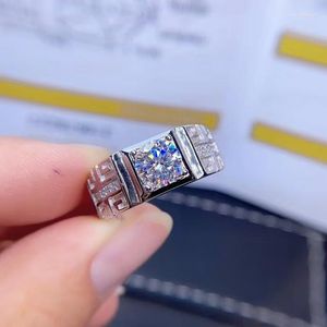 Cluster Rings 2023 Exquisite Sparkling 1 Ct Moissanite Ring For Men 925 Sterling Silver Birthday Gift Shiny Better Than Diamond Strong Power