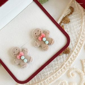 Studörhängen 1Pair Flocking Gingerbread Man Christmas Earring For Women Girls Ear Studs Xmas Charm Söt smyckespresent