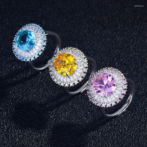 Bröllopsringar Fashion Ladies Minimalist Ring Inlay Shine Oval Cubic Zirconia Eleganta justerbara smycken för kvinnors engagemangsgåvor
