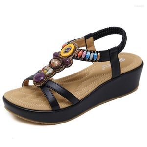 Sandálias femininas tamanho grande minoria Bohemia cordão de contas praia couro genuíno cunhas vintage elegante e moderno sapatos femininos