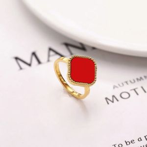 Модное кольцо Lucky Leaf Ring Congage Ring