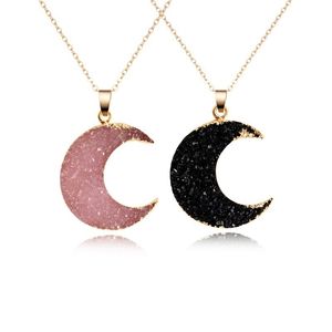 Fashion Imitation Natural Stone Harts Crescent Moon Pendant Halsbandsmycken