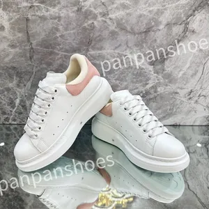 2023 Luxurys Designer sneaker shoe women Casual shoes mens leather white platforms with black outdoor sneakers size 35-46