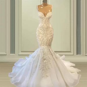 2022 African Spaghetti Strap Mermaid Wedding Gowns Beaded Embroidery Lace Wedding Dresses Sweep Train Organza Bridal Gown Formal R2984