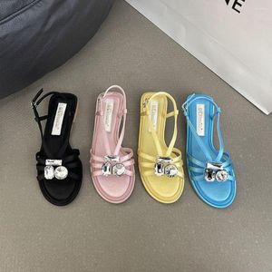 Sandalen Mode Frauen flache heelierte schwarz rosa gelbblaue kristall stand rückengurt schmale bandkleid schuhschuhe