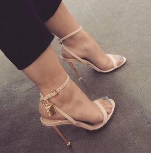 Summer Women Sandal High Heels Gold Heeled Padlock Naked Sandals Pointy Naked Sandaies Luxury Design Shoes 100mm Wedding Present With Box 35-42