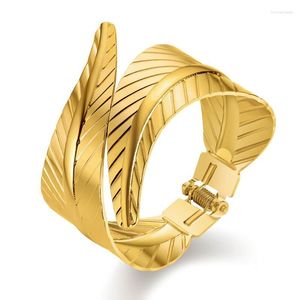 Bangle JUST FEEL Big Surface Width Woman Cuff Bangles&Bracelets Cool Gold Color Exagerated EU Style For OL Women Jewelry Bracelet Raym22